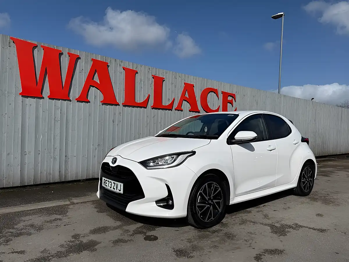 Used 2023 Toyota Yaris Design White - Interior and Exterior details 9