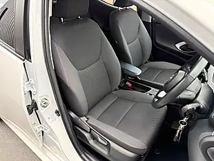 Used 2023 Toyota Yaris Design White - Interior and Exterior details 12