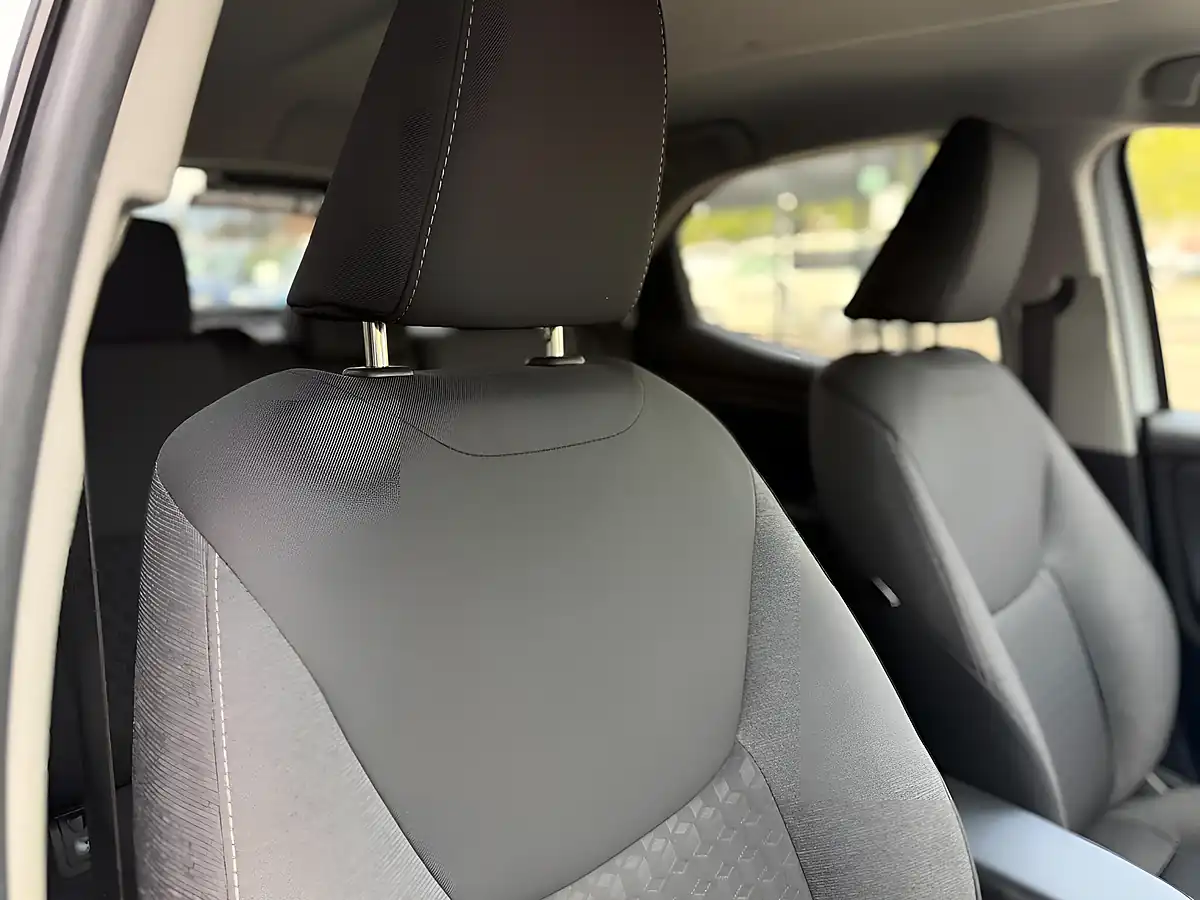 Used 2023 Toyota Yaris Design White - Interior and Exterior details 13
