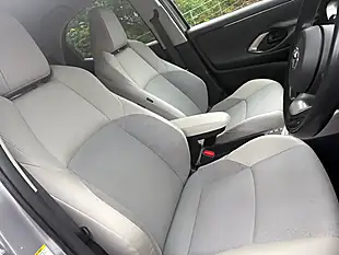 Used 2023 Toyota Yaris Excel Silver - Interior and Exterior details 7