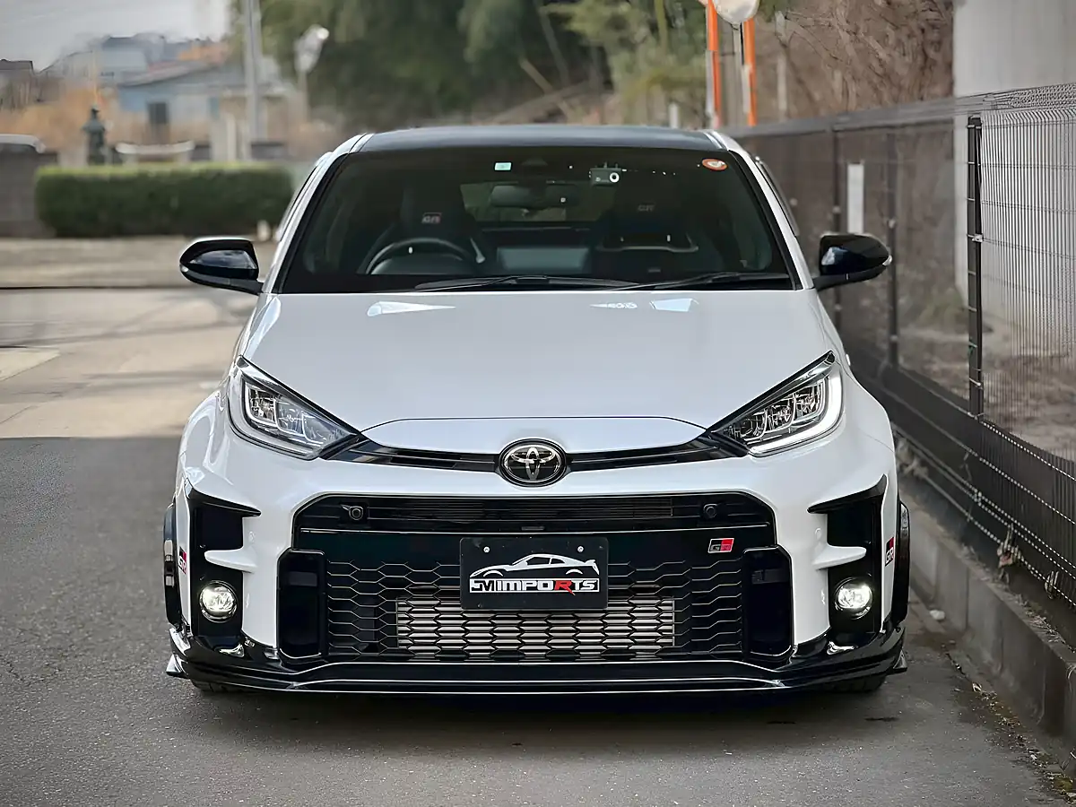 Used 2023 Toyota Yaris Gr Rz High Performance White - Interior and Exterior details 13