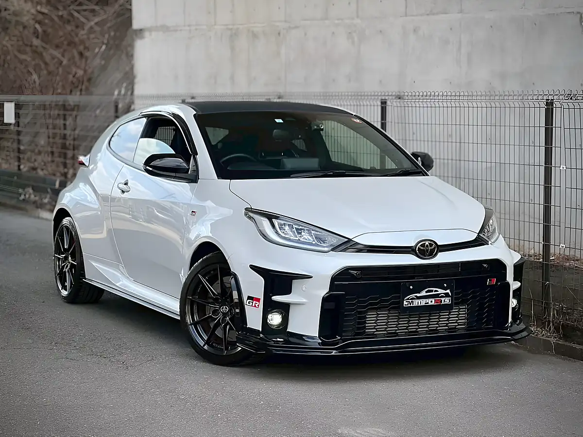 Used 2023 Toyota Yaris Gr Rz High Performance White - Interior and Exterior details 3