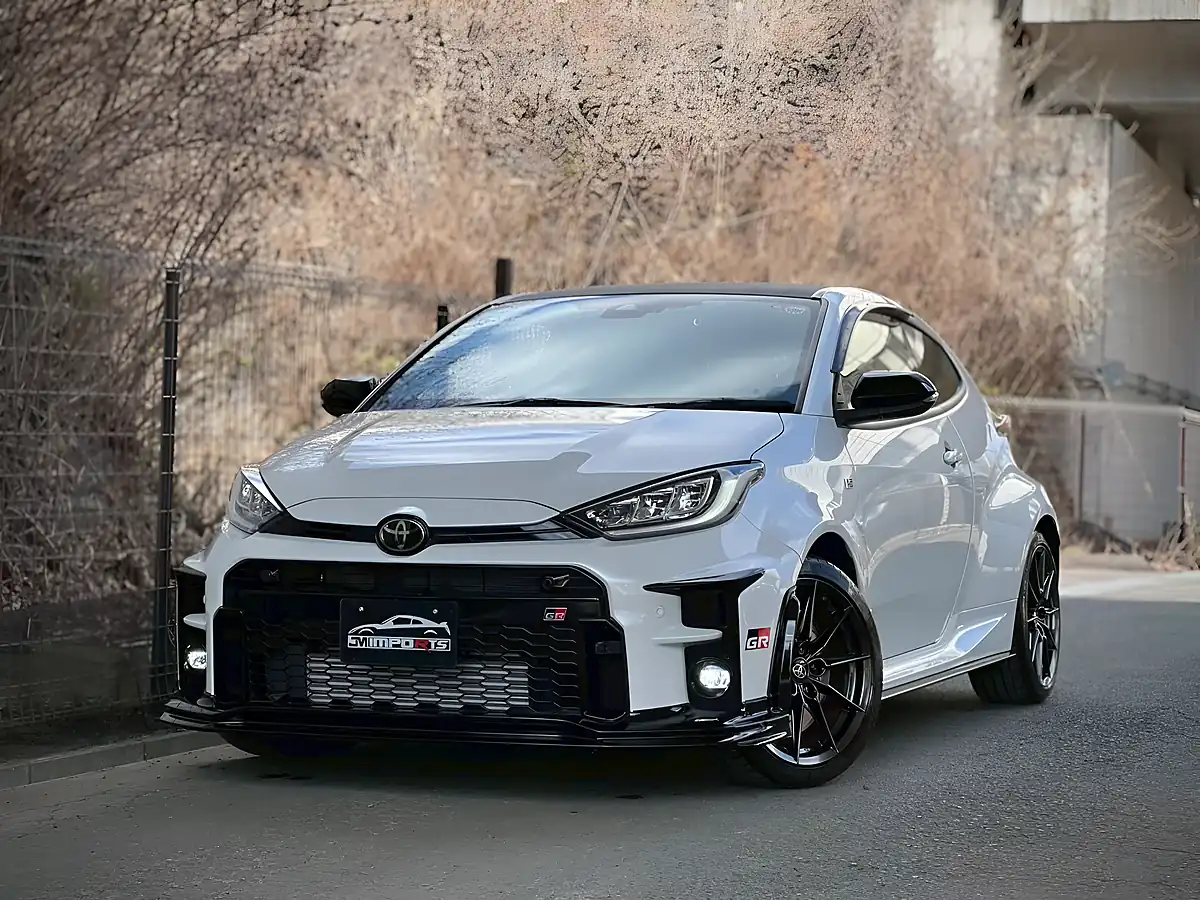 Used 2023 Toyota Yaris Gr Rz High Performance White - Interior and Exterior details 6