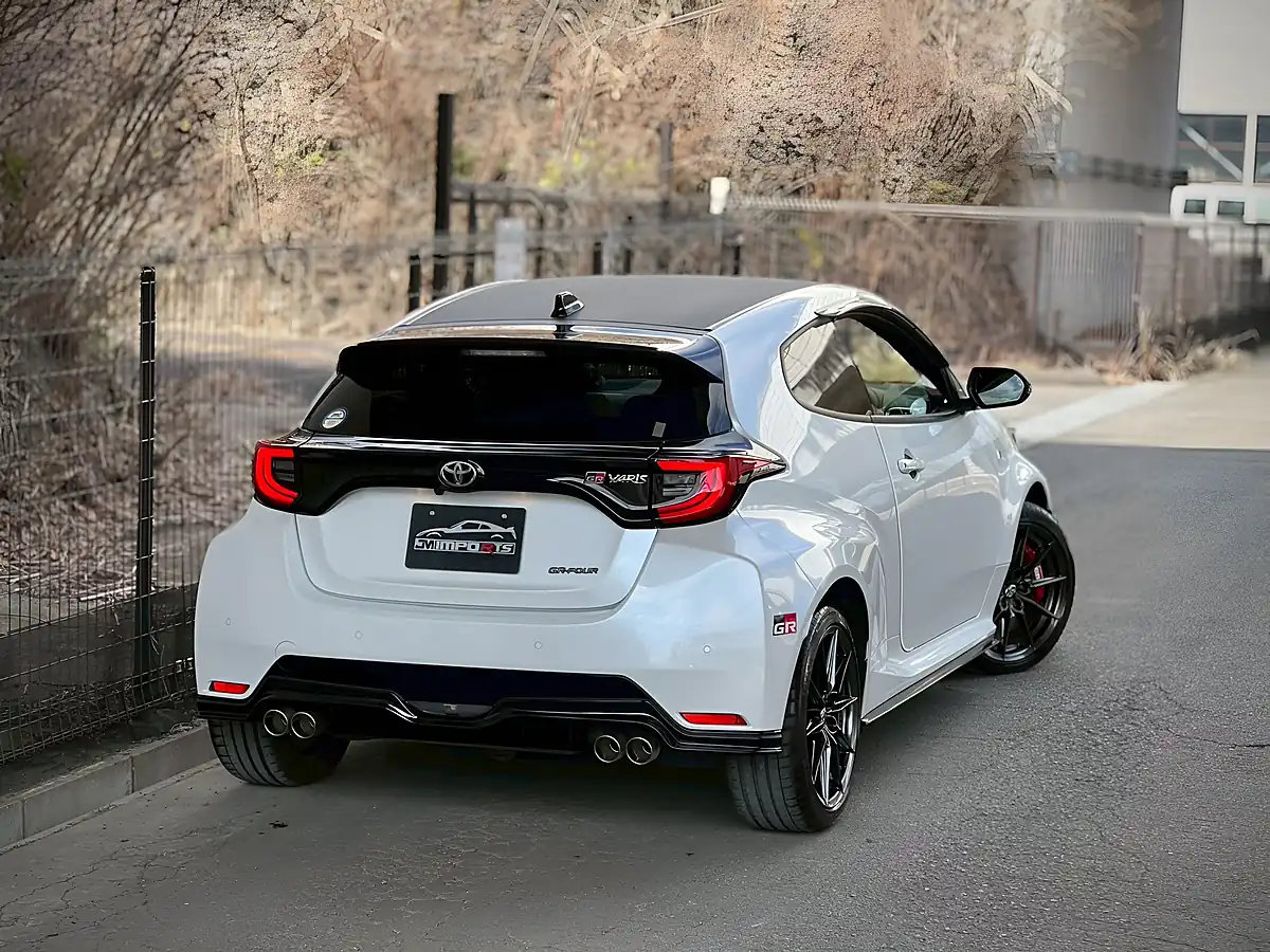 Used 2023 Toyota Yaris Gr Rz High Performance White - Interior and Exterior details 8