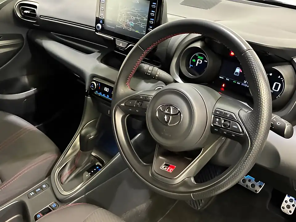 Used 2023 Toyota Yaris Gr Sport Grey - Interior and Exterior details 3