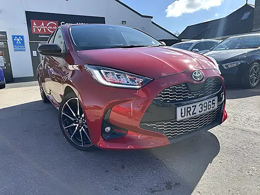 2023 Toyota Yaris GR SPORT VVT-h
