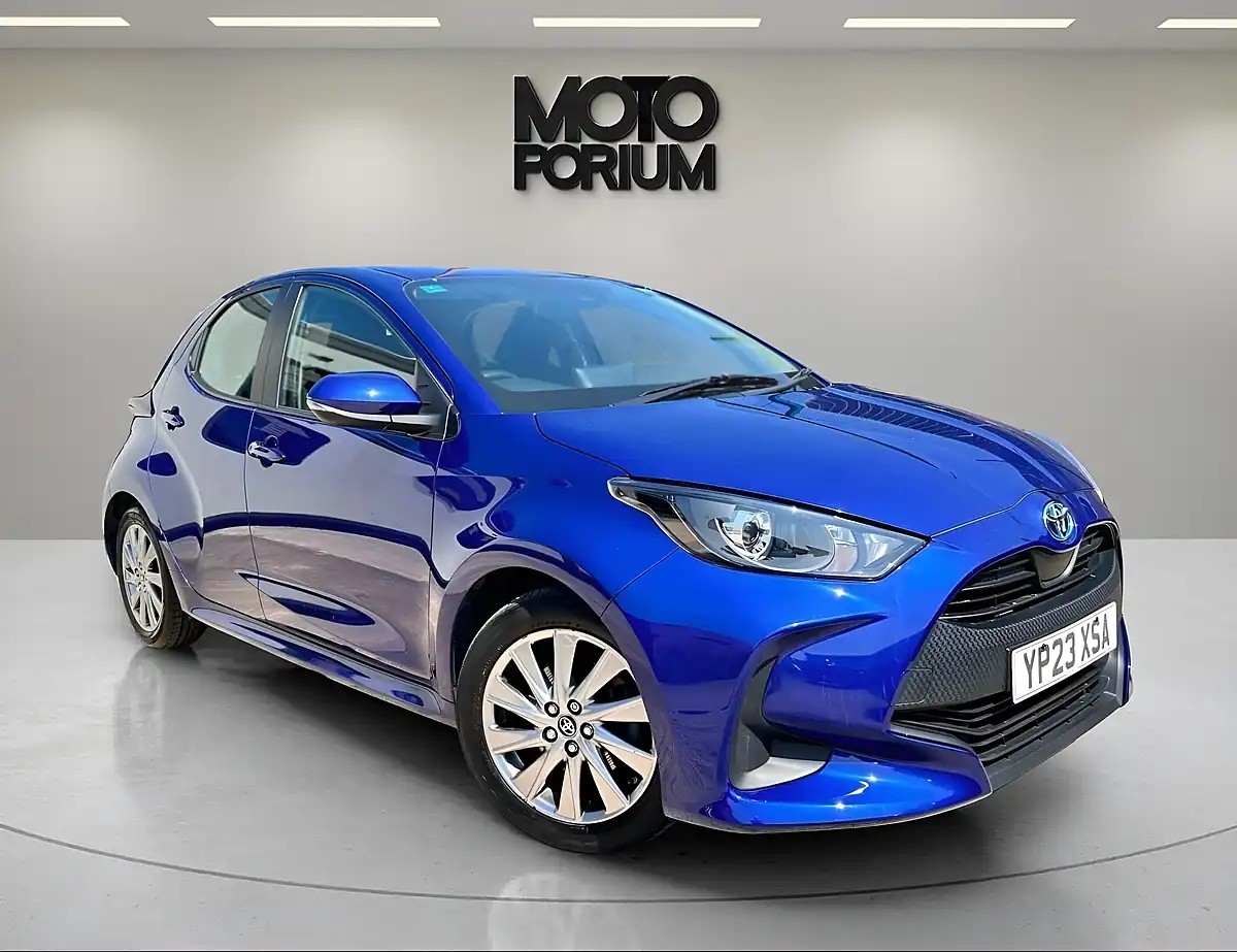 Used 2023 Toyota Yaris Icon Blue - Interior and Exterior details 11