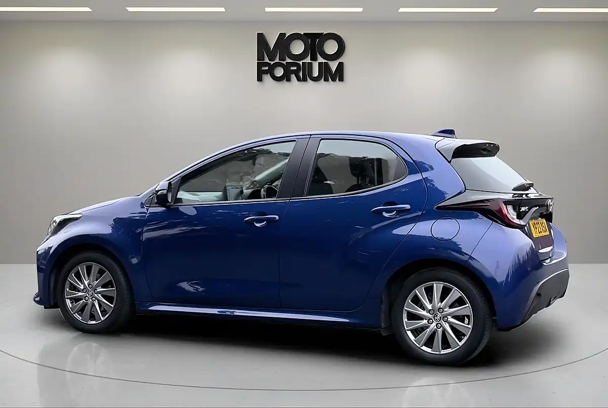 Used 2023 Toyota Yaris Icon Blue - Interior and Exterior details 19
