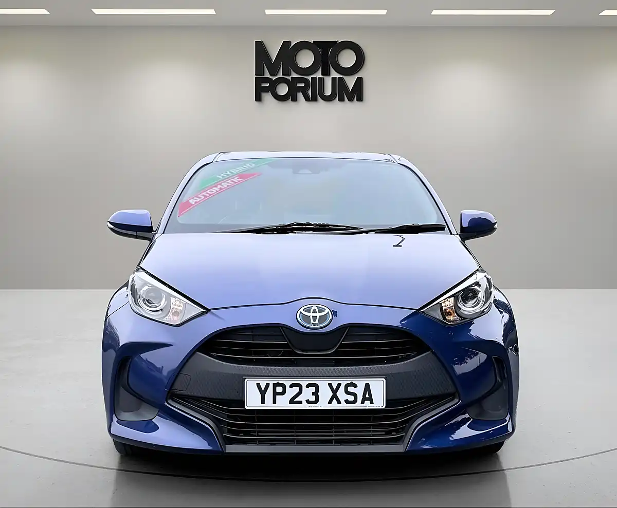 Used 2023 Toyota Yaris Icon Blue - Interior and Exterior details 4