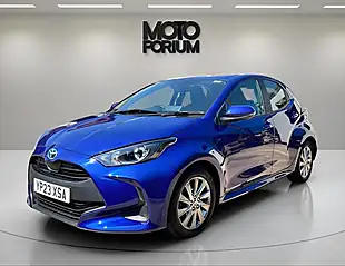 Used 2023 Toyota Yaris Icon Blue - Interior and Exterior details 7