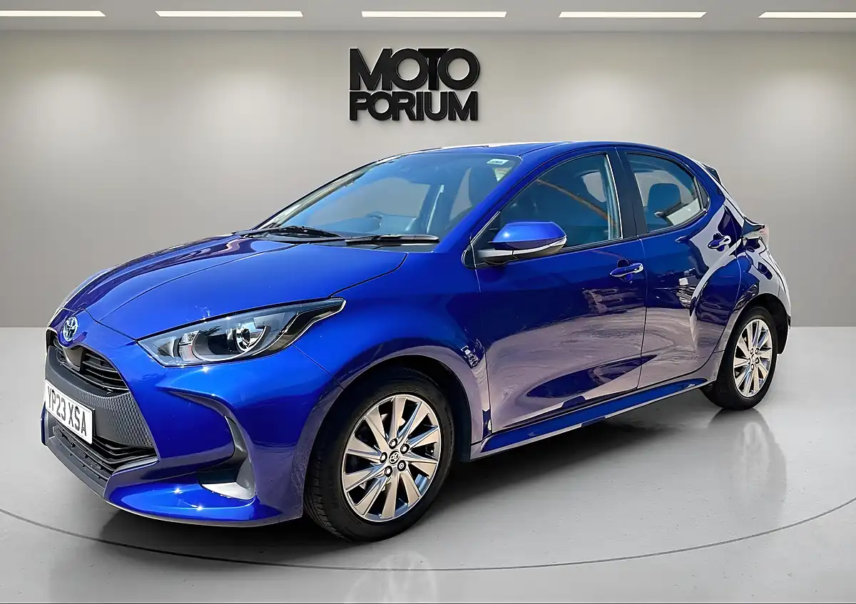 Used 2023 Toyota Yaris Icon Blue - Interior and Exterior details 9