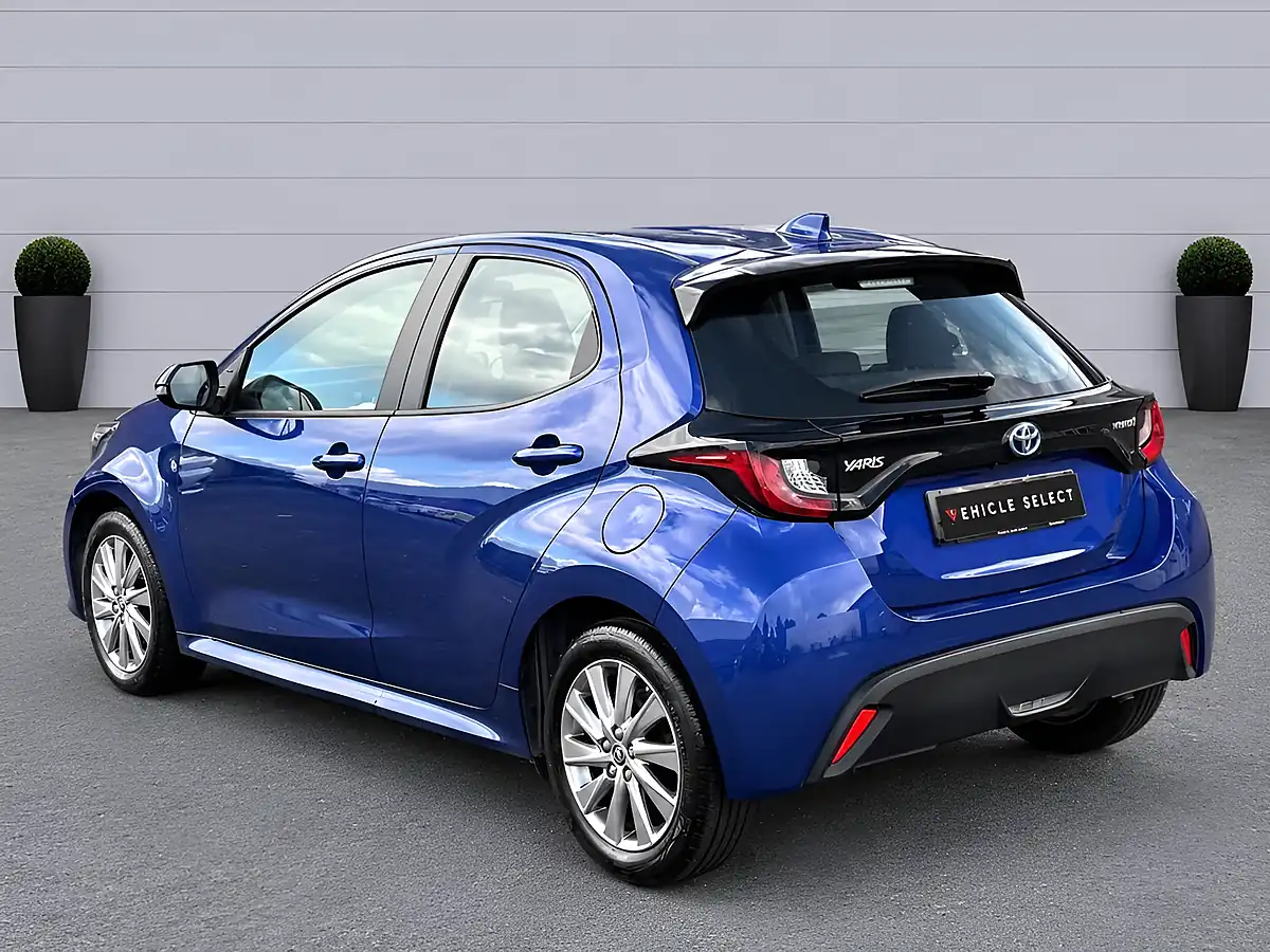 Used 2023 Toyota Yaris Icon Blue - Interior and Exterior details 9
