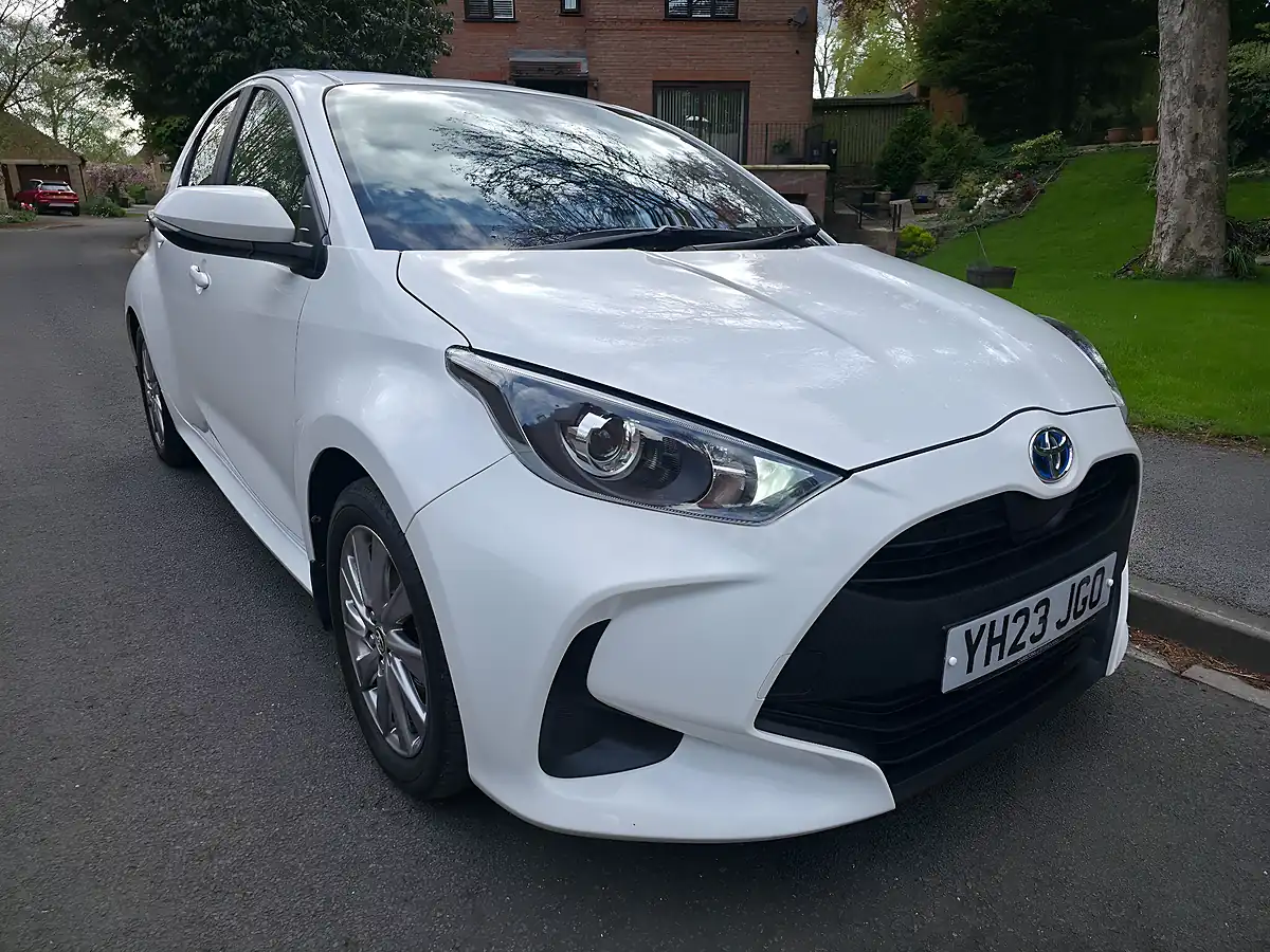 Used 2023 Toyota Yaris Icon White - Front View