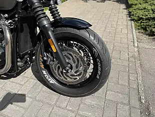 Used 2023 Triumph Bobber Grey - Interior and Exterior details 15