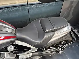 Used 2023 Triumph Rocket 3 R Silver Ice & Cranberry Red - Interior and Exterior details 9