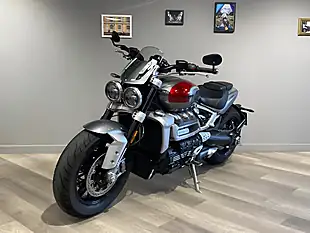 Used 2023 Triumph Rocket 3 R Silver Ice / Cranberry Red - Interior and Exterior details 4