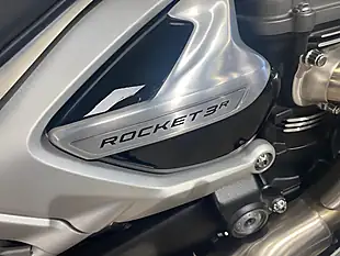 Used 2023 Triumph Rocket 3 R Silver Ice / Cranberry Red - Interior and Exterior details 8
