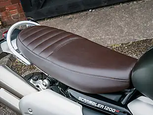 Used 2023 Triumph Scrambler 1200 Xc Matte Khaki Green - Jet Black - Interior and Exterior details 14