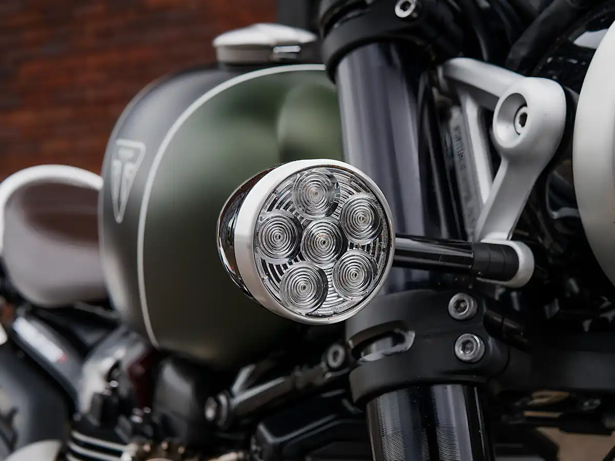 Used 2023 Triumph Scrambler 1200 Xc Matte Khaki Green - Jet Black - Interior and Exterior details 5