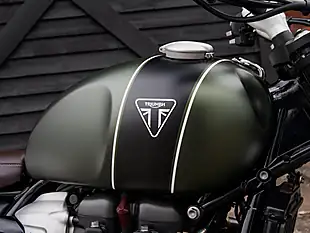 Used 2023 Triumph Scrambler 1200 Xc Matte Khaki Green - Jet Black - Interior and Exterior details 7