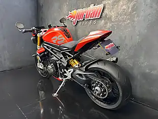 Used 2023 Triumph Speed Triple 1200 RS Orange - Interior and Exterior details 17