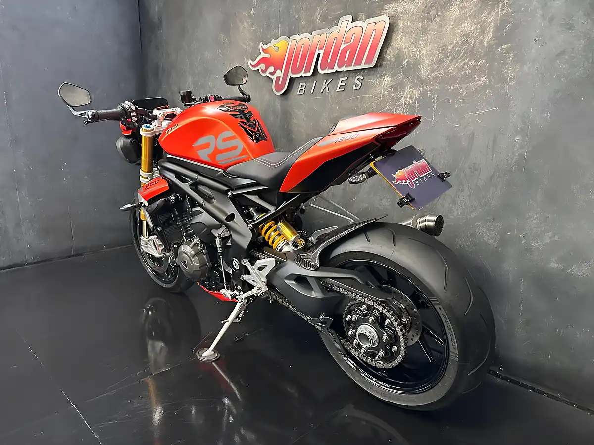 Used 2023 Triumph Speed Triple 1200 RS Orange - Interior and Exterior details 17