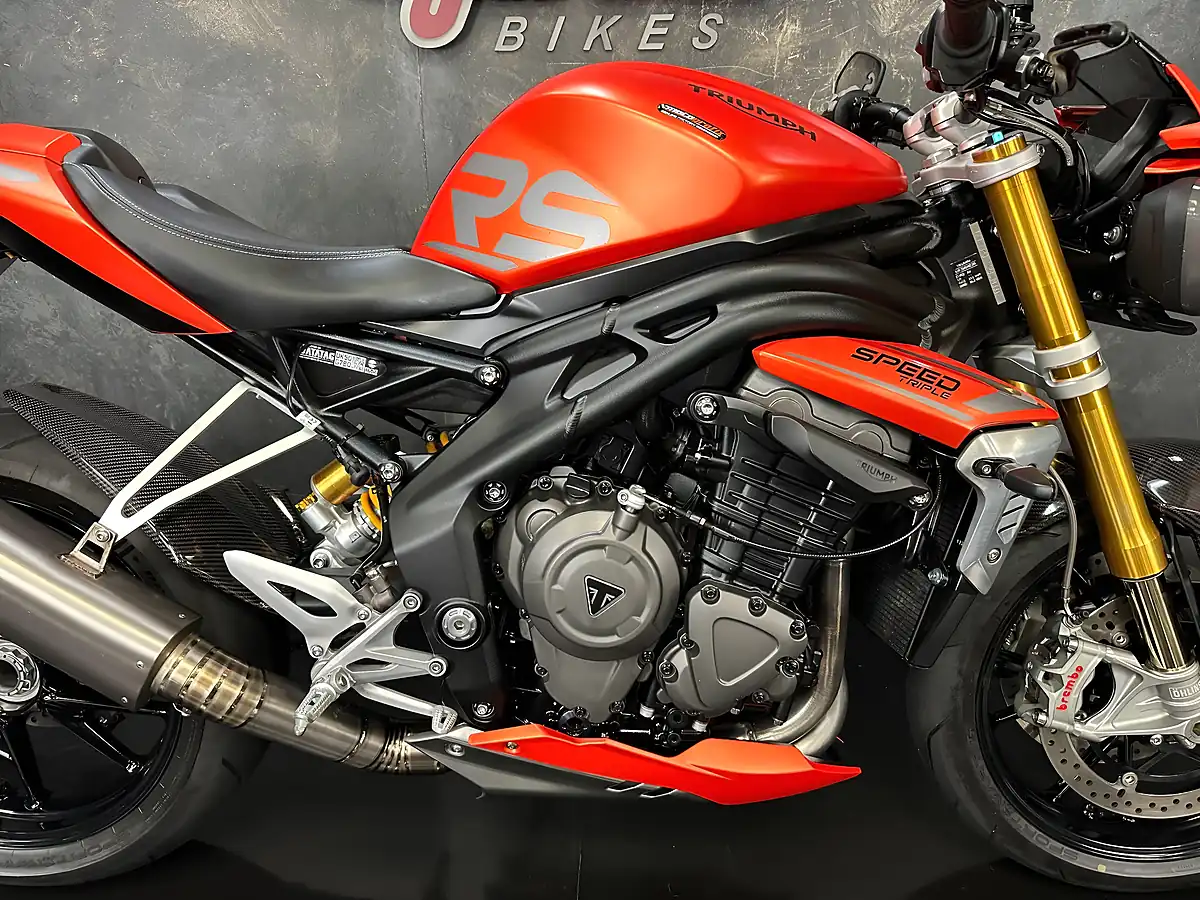 Used 2023 Triumph Speed Triple 1200 RS Orange - Interior and Exterior details 8