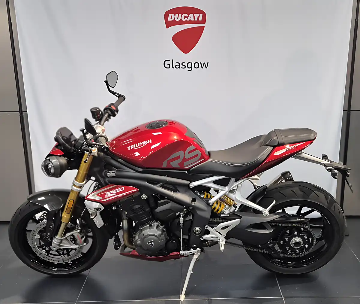 Used 2023 Triumph Speed Triple RS Carnival Red - Front View