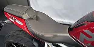 Used 2023 Triumph Speed Triple RS Carnival Red - Interior and Exterior details 5