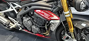 Used 2023 Triumph Speed Triple RS Carnival Red - Interior and Exterior details 7