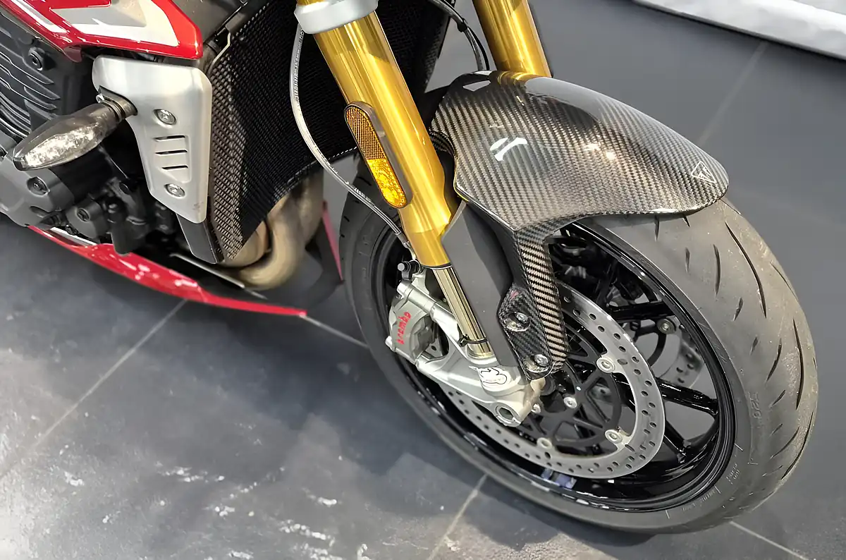 Used 2023 Triumph Speed Triple RS Carnival Red - Interior and Exterior details 10