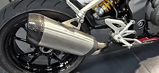 Used 2023 Triumph Speed Triple RS Carnival Red - Interior and Exterior details 4