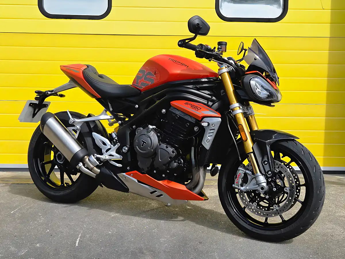 Used 2023 Triumph Speed Triple RS Orange - Front View