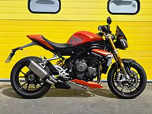 Used 2023 Triumph Speed Triple RS Orange - Interior and Exterior details 2