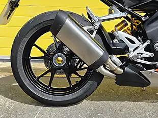 Used 2023 Triumph Speed Triple RS Orange - Interior and Exterior details 8