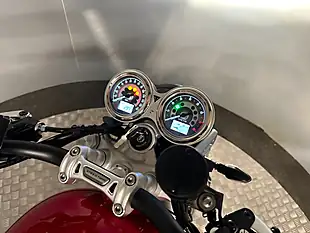 Used 2023 Triumph Speed Twin Red - Interior and Exterior details 14