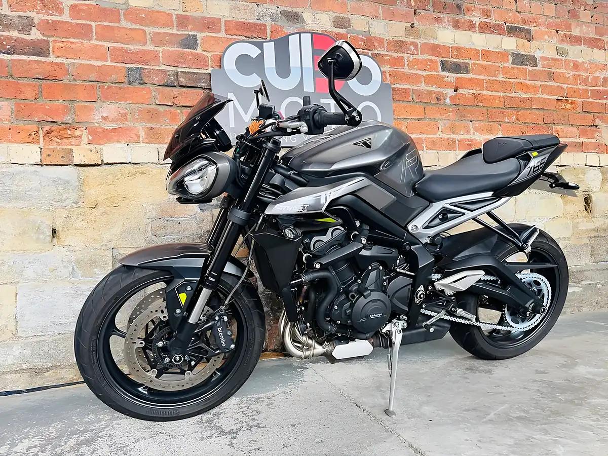 Used 2023 Triumph Street Triple 765 R Silver - Interior and Exterior details 12