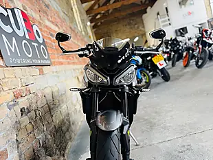 Used 2023 Triumph Street Triple 765 R Silver - Interior and Exterior details 19