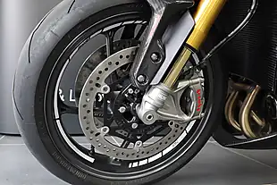 Used 2023 Triumph Street Triple Moto 2 Yellow - Interior and Exterior details 14