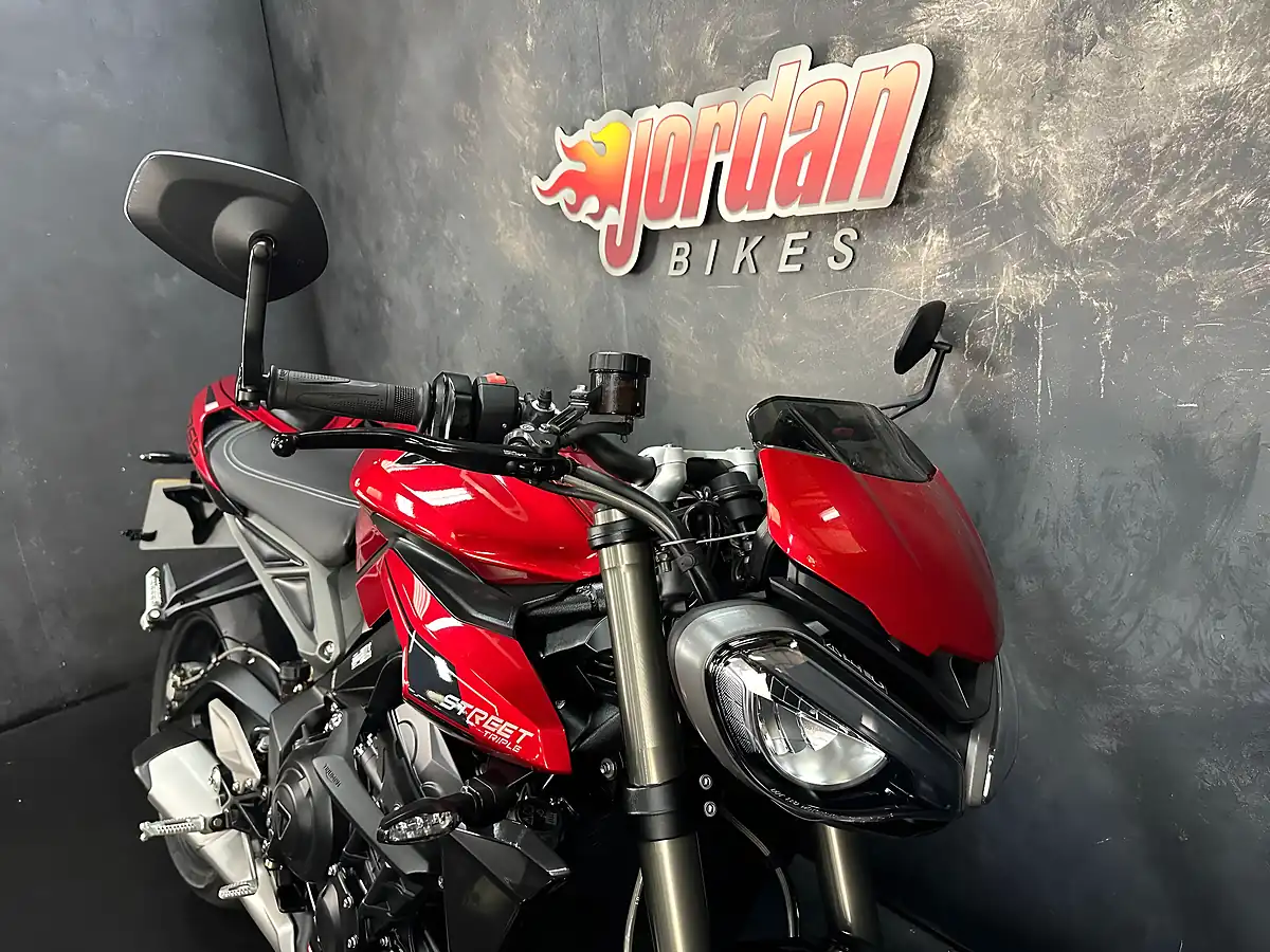 Used 2023 Triumph Street Triple RS Red - Interior and Exterior details 11
