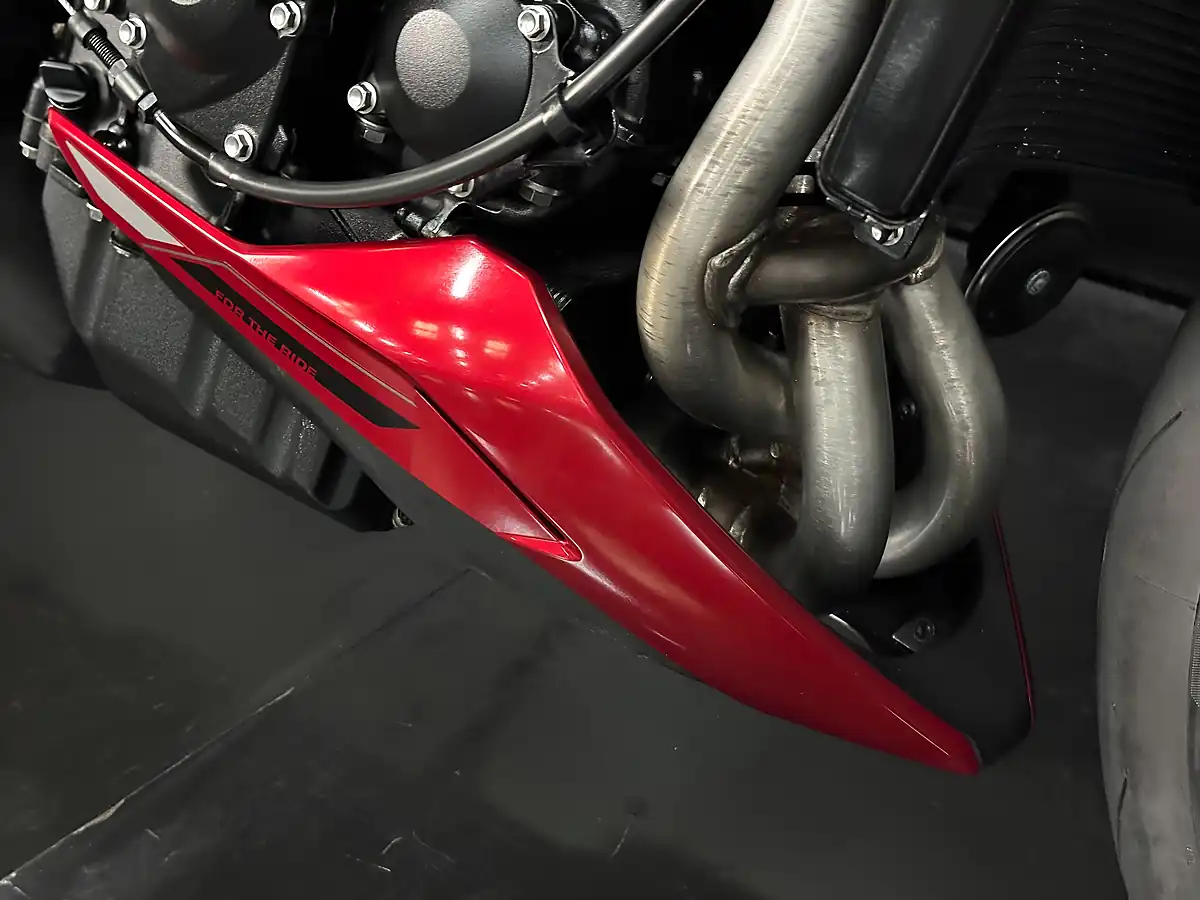 Used 2023 Triumph Street Triple RS Red - Interior and Exterior details 15