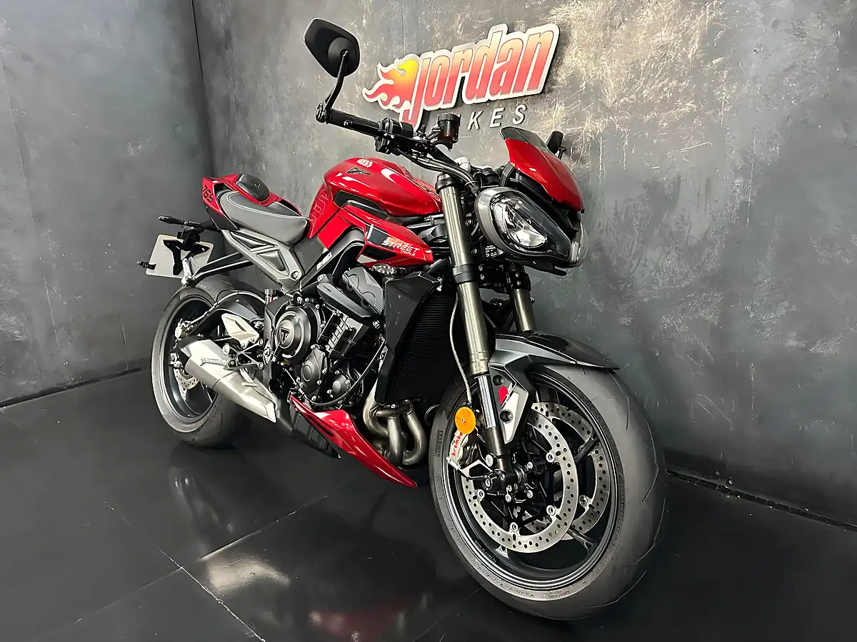 Used 2023 Triumph Street Triple RS Red - Interior and Exterior details 4