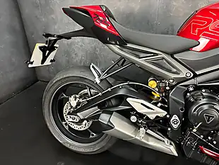 Used 2023 Triumph Street Triple RS Red - Interior and Exterior details 7