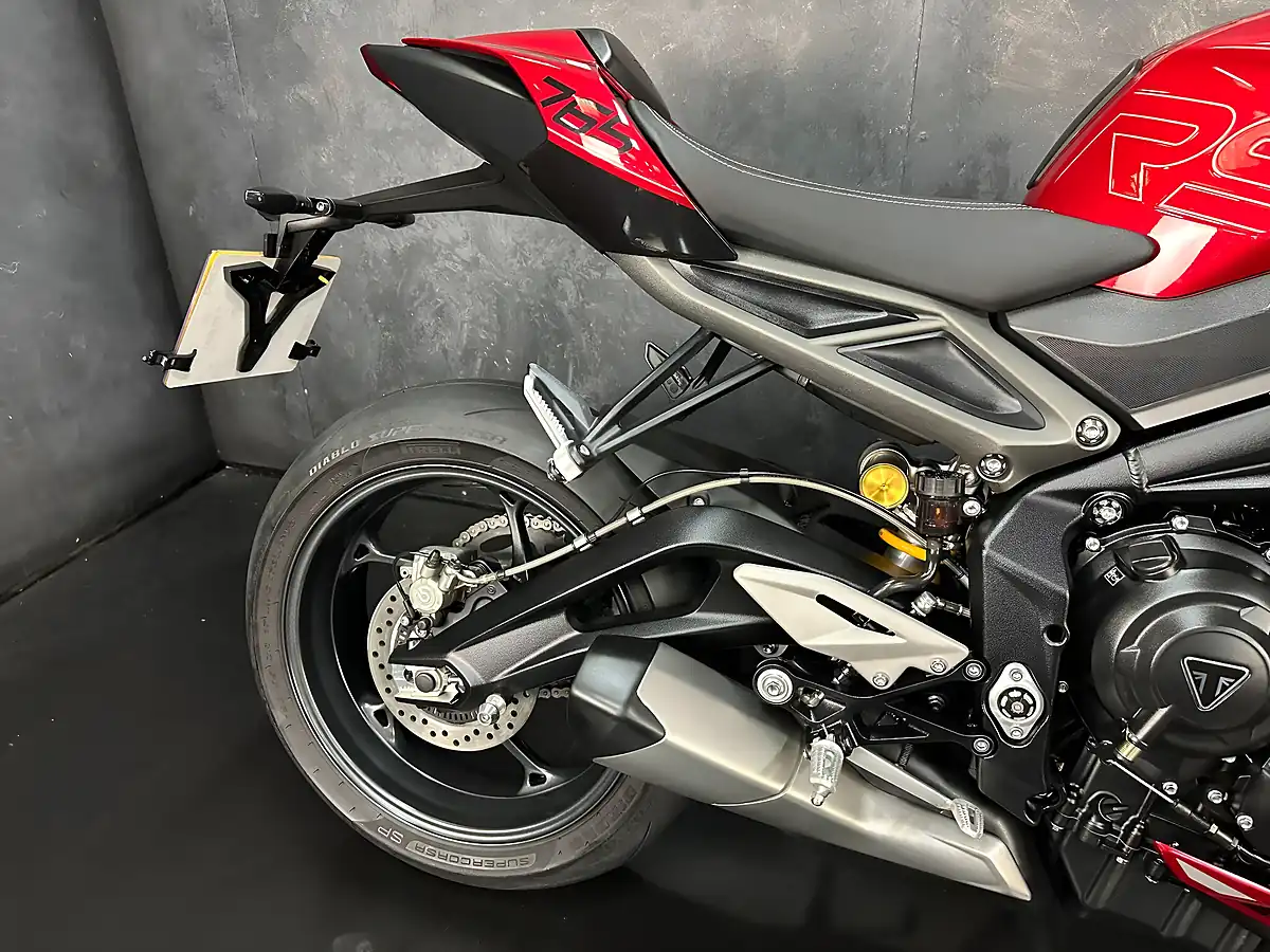 Used 2023 Triumph Street Triple RS Red - Interior and Exterior details 7