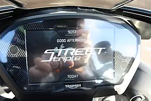 Used 2023 Triumph Street Triple RS RS Silver - Interior and Exterior details 13