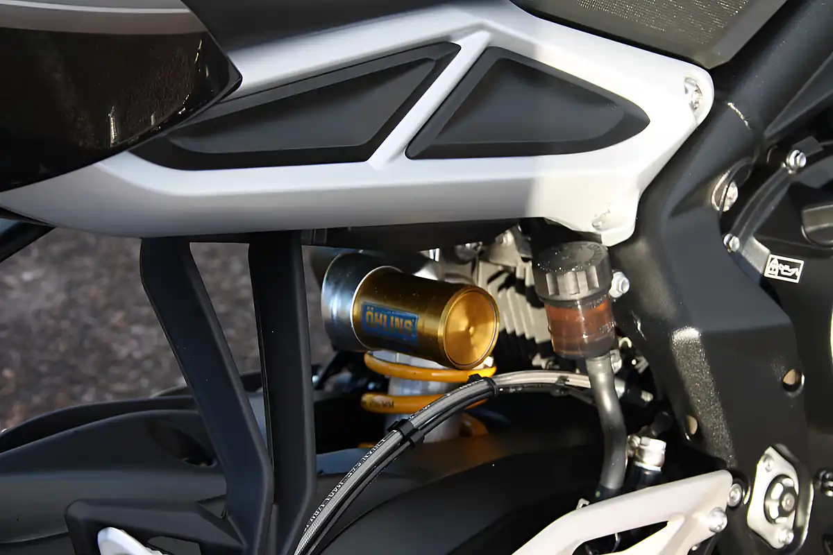 Used 2023 Triumph Street Triple RS RS Silver - Interior and Exterior details 15