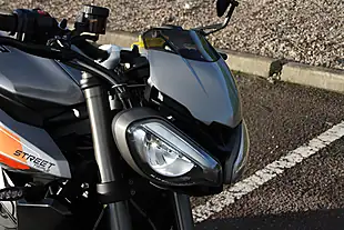 Used 2023 Triumph Street Triple RS RS Silver - Interior and Exterior details 17