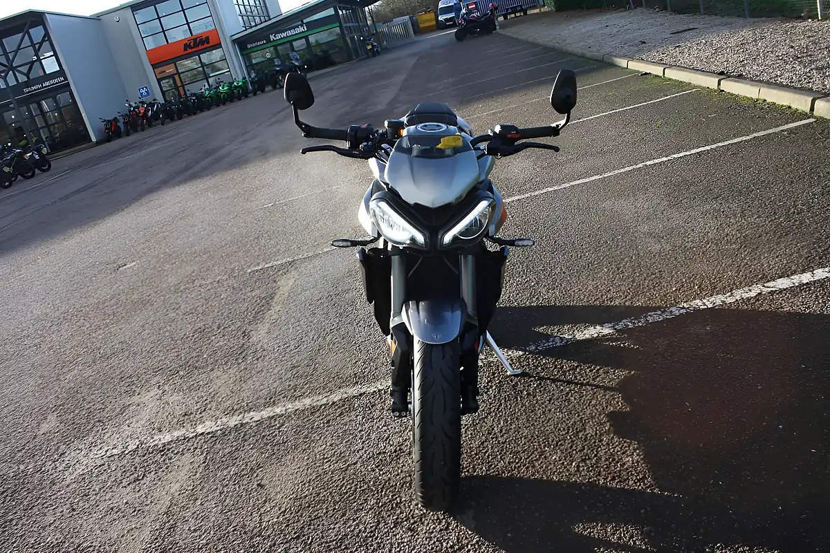 Used 2023 Triumph Street Triple RS RS Silver - Interior and Exterior details 6