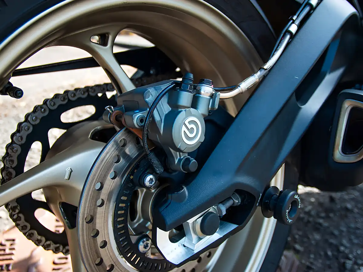 Used 2023 Triumph Street Triple RS White - Interior and Exterior details 13