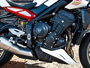Used 2023 Triumph Street Triple RS White - Interior and Exterior details 8
